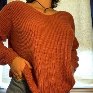 AUTUMN OVERSIZED KNIT SWEATER